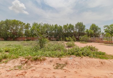 298 sqm Land For Sale in Svay Dangkum, Siem Reap thumbnail