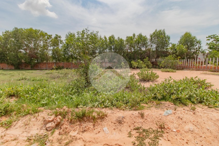 298 sqm Land For Sale in Svay Dangkum, Siem Reap