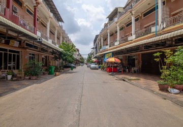 12 Bedroom Linked Flat For Sale - Sen Sok, Phnom Penh thumbnail