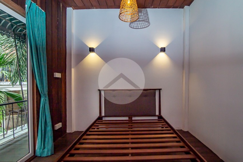 3 Bedroom Villa For Rent - Boeung Trabek, Phnom Penh