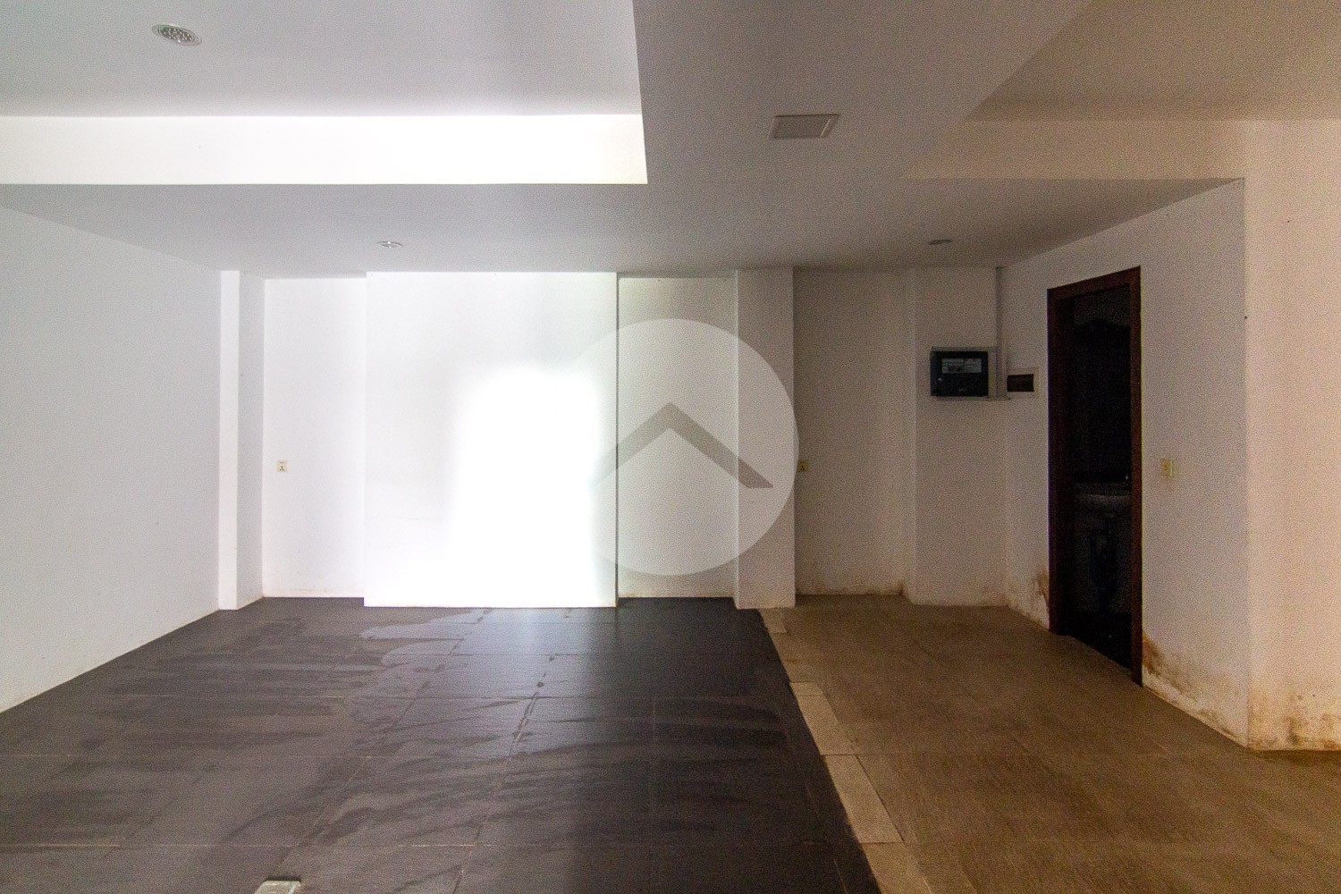 120 Sqm Commercial Space For Rent - Svay Dangkum, Siem Reap - Image 4