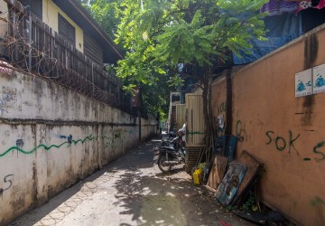 233 Sqm  Land For Sale in Toul Tom Pong - Phnom Penh thumbnail