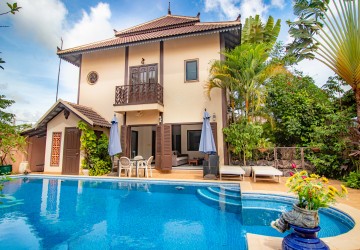 3 Bedroom Villa Share Pool For Rent-Svay Dangkum, Siem Reap thumbnail