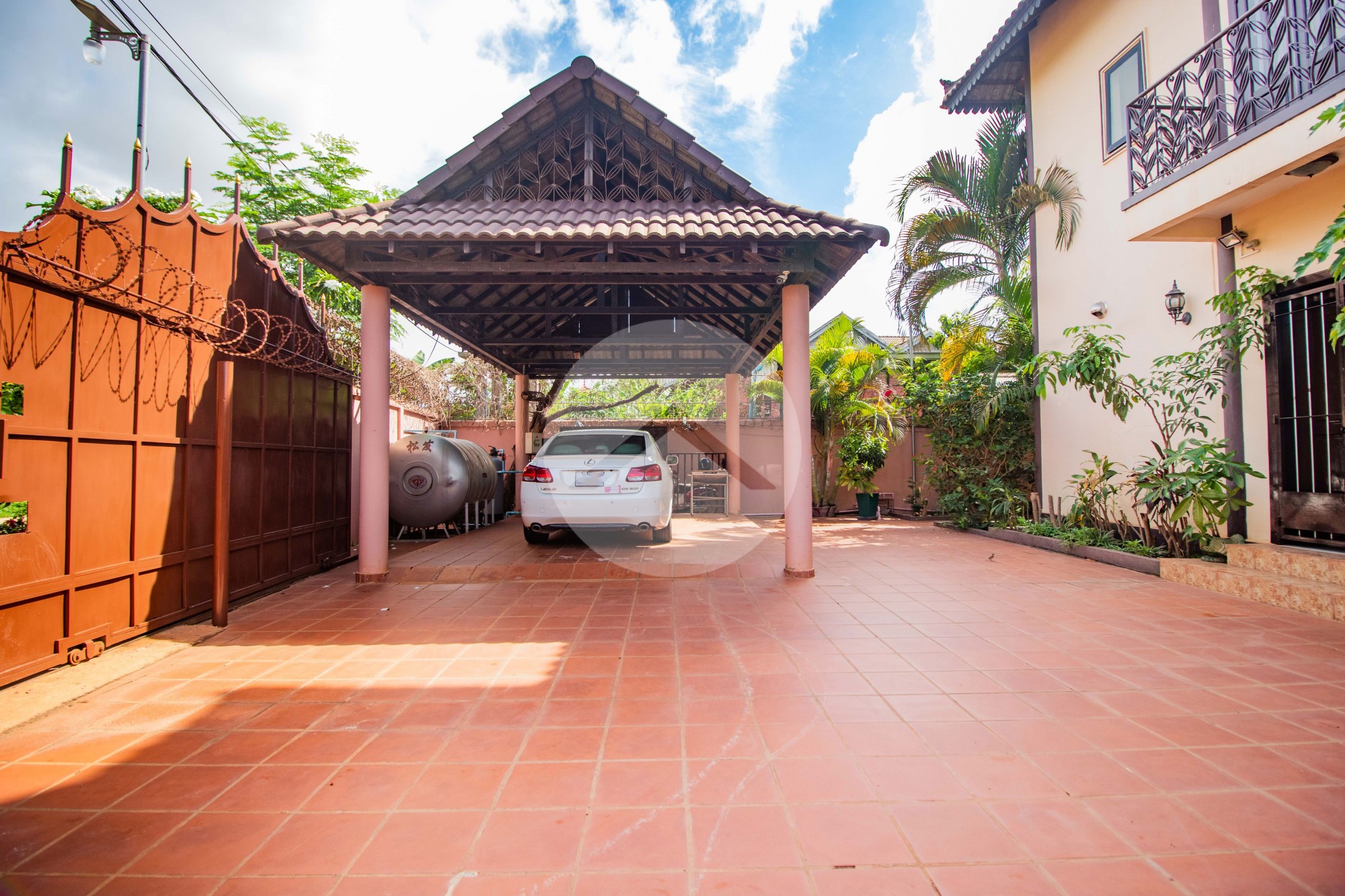 3 Bedroom Villa Share Pool For Rent-Svay Dangkum, Siem Reap - Image 12
