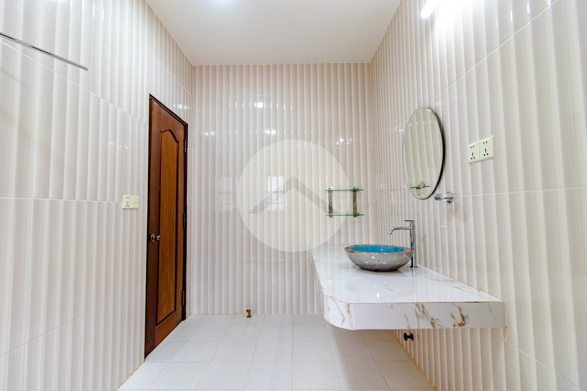 3 Bedroom Villa Share Pool For Rent-Svay Dangkum, Siem Reap - Image 25