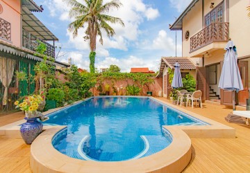 3 Bedroom Villa Share Pool For Rent-Svay Dangkum, Siem Reap thumbnail