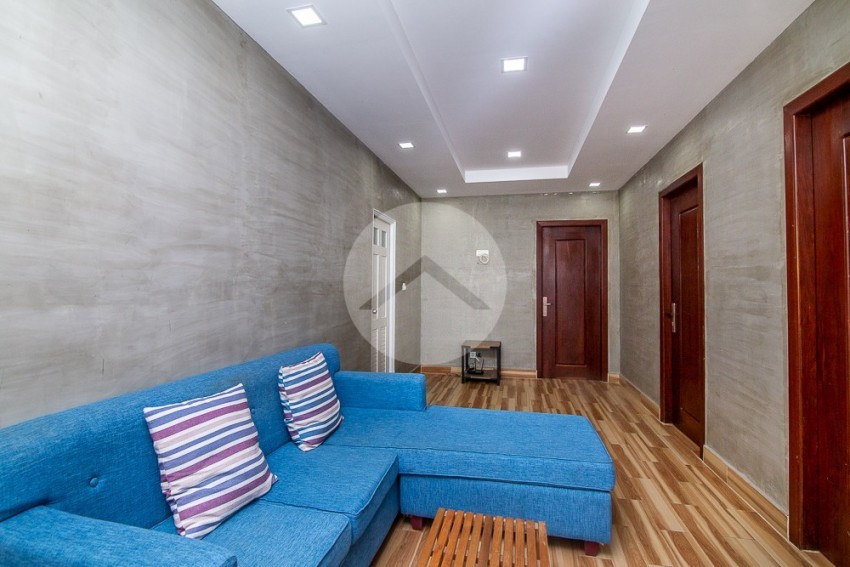 3 Bedrooms Serviced Apartment for Rent- Tonle Bassac , Phnom Penh