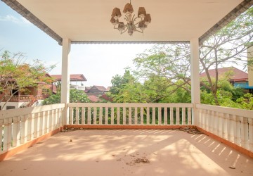 5 Bedroom Villa For Sale - Sala Kamreuk, Siem Reap thumbnail