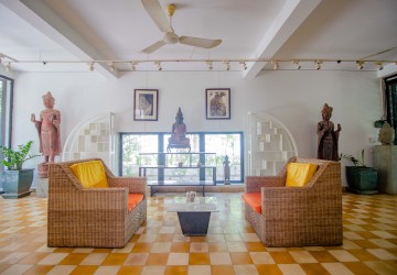 3 Bedroom French Villa For Rent - Sala Kamruek, Siem Reap thumbnail