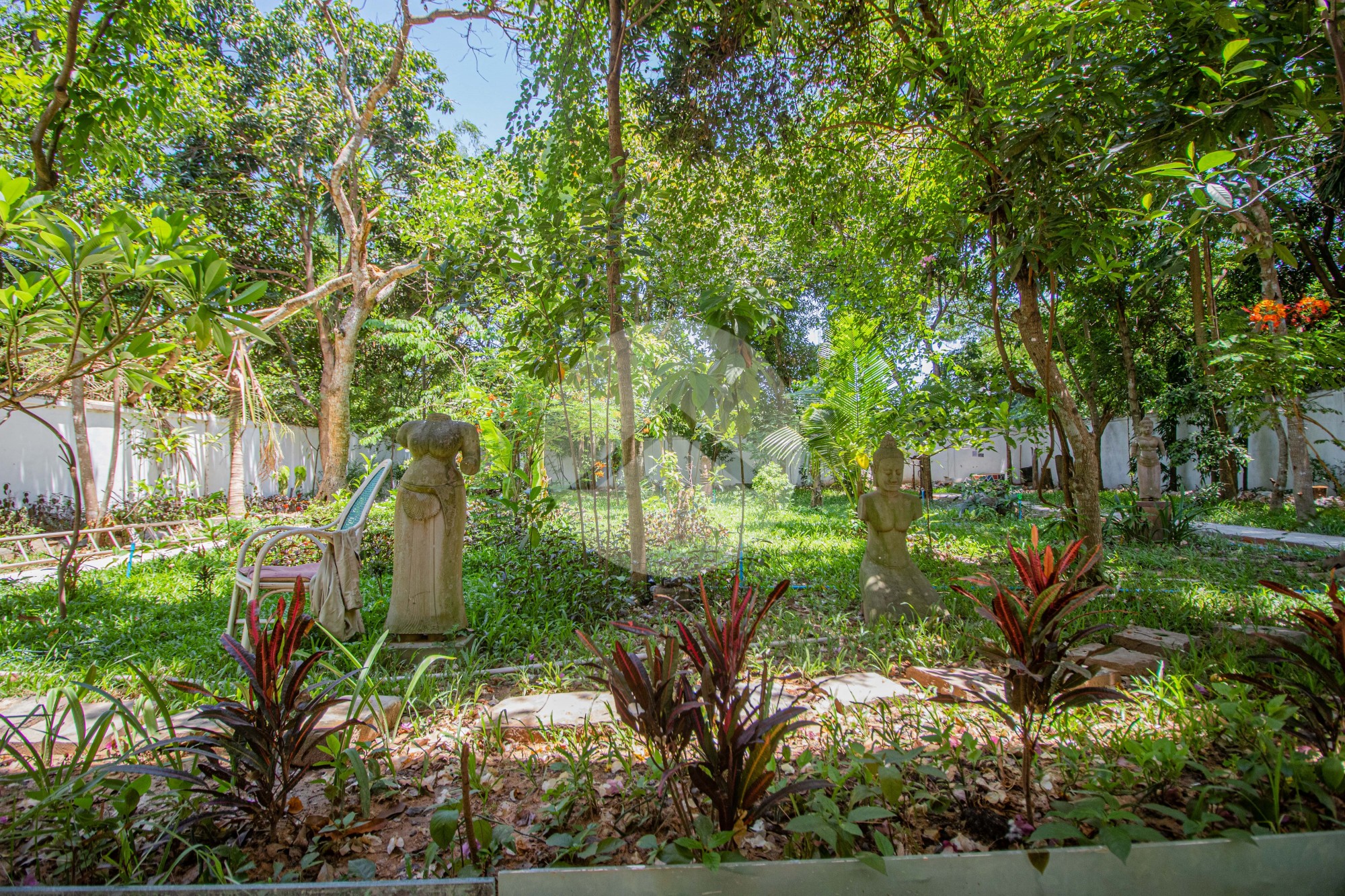 3 Bedroom French Villa For Rent - Sala Kamruek, Siem Reap - Image 12