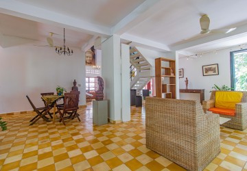 3 Bedroom French Villa For Rent - Sala Kamruek, Siem Reap thumbnail