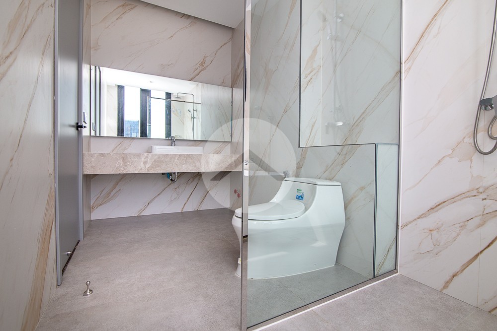 Duplex 3 Bedroom Serviced Penthouse For Rent - BKK1, Phnom Penh - Image 14
