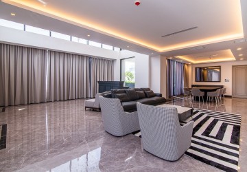 3 Bedroom Duplex Penthouse For Rent - BKK1, Phnom Penh thumbnail