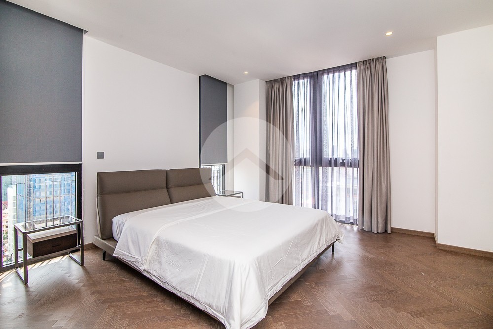 Duplex 3 Bedroom Serviced Penthouse For Rent - BKK1, Phnom Penh - Image 12