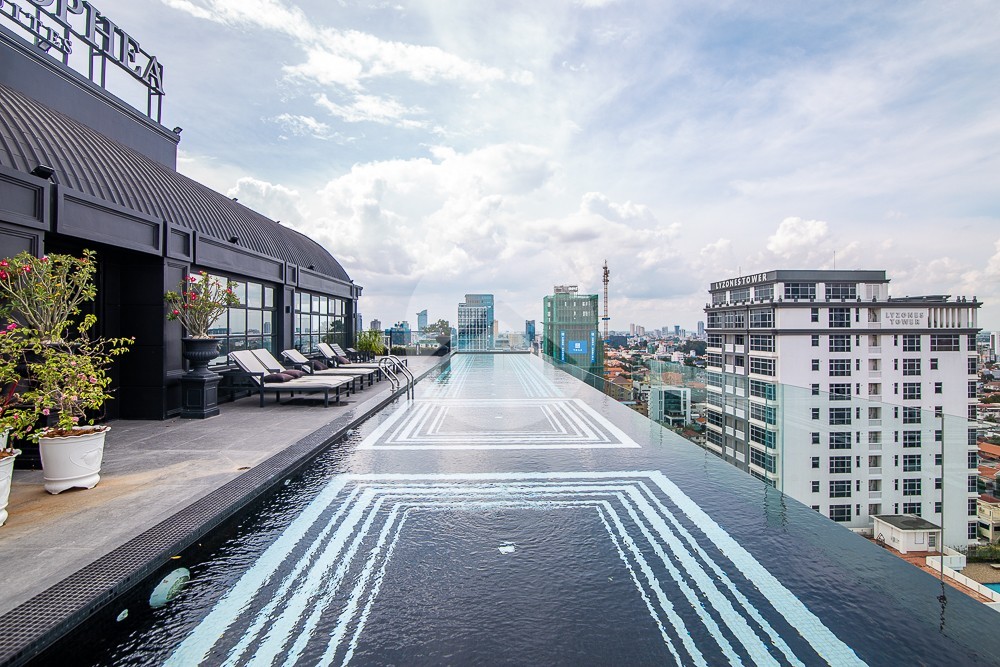 Duplex 3 Bedroom Serviced Penthouse For Rent - BKK1, Phnom Penh - Image 30