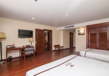 2 Bedroom Apartment For Rent -Daun Penh, Phnom Penh thumbnail