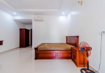 15 Bedroom Apartment Building For Rent - Svay Dangkum, Siem Reap thumbnail