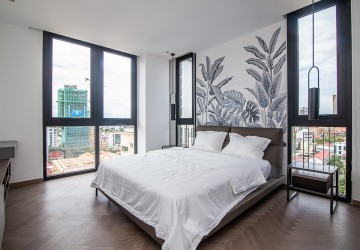 3 Bedroom Serviced  Apartment For Rent - BKK1, Phnom Penh thumbnail