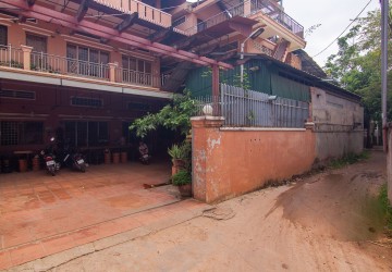 25 Bedroom House For Sale - Svay Dangkum, Siem Reap thumbnail