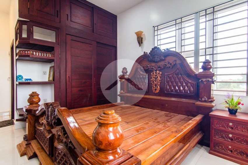 5 Bedroom Commercial House For Sale - Chreav, Siem Reap