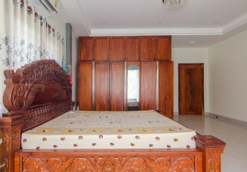 4 Bedroom Villa For Rent - Kouk Chak, Siem Reap thumbnail