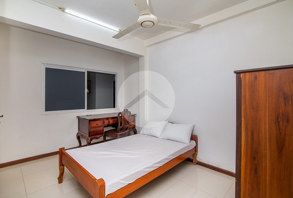 4 Bedroom Apartment For Rent - Chroy Changvar, Phnom Penh - Image 17 4 Bedroom Apartment For Rent - Chroy Changvar, Phnom Penh - Image 17