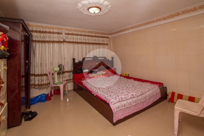 5 Bedroom Flat House For Sale - Sen Sok, Phnom Penh