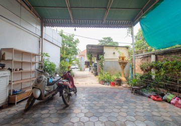 5 Bedroom House For Rent - Sala Kamreuk, Siem Reap thumbnail