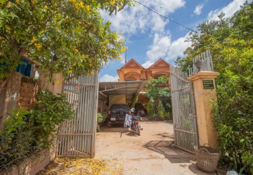 5 Bedroom House For Rent - Sala Kamreuk, Siem Reap thumbnail