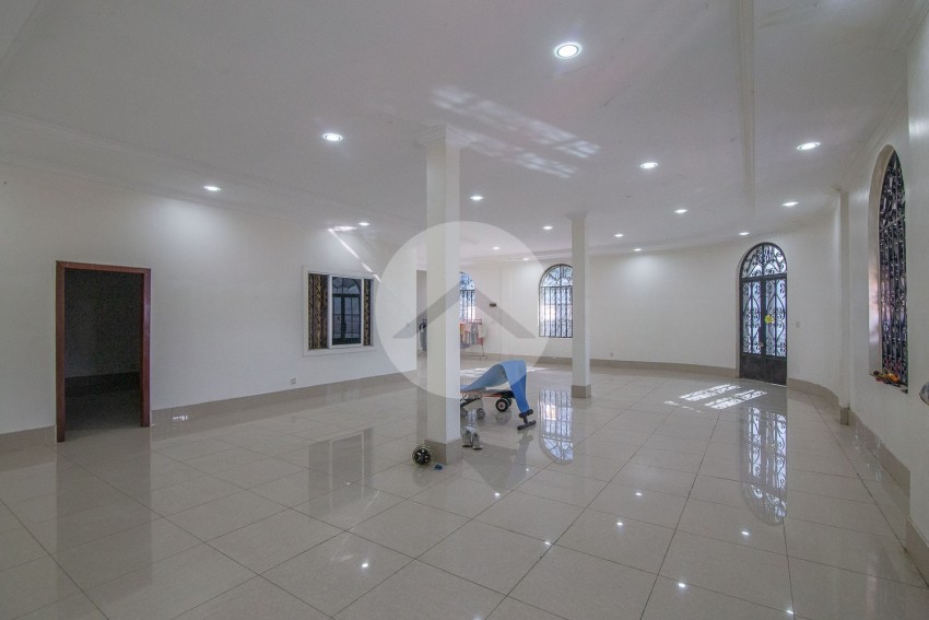 400 Sqm Commercial Property Corner For Rent - Takeo Province, Cambodia 