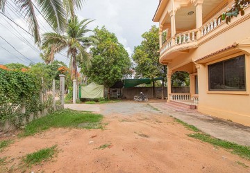 7 Bedroom House For Sale - Slor Kram, Siem Reap thumbnail