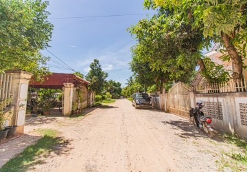 583 Sqm Warehouse For Sale - Svay Dangkum, Siem Reap thumbnail