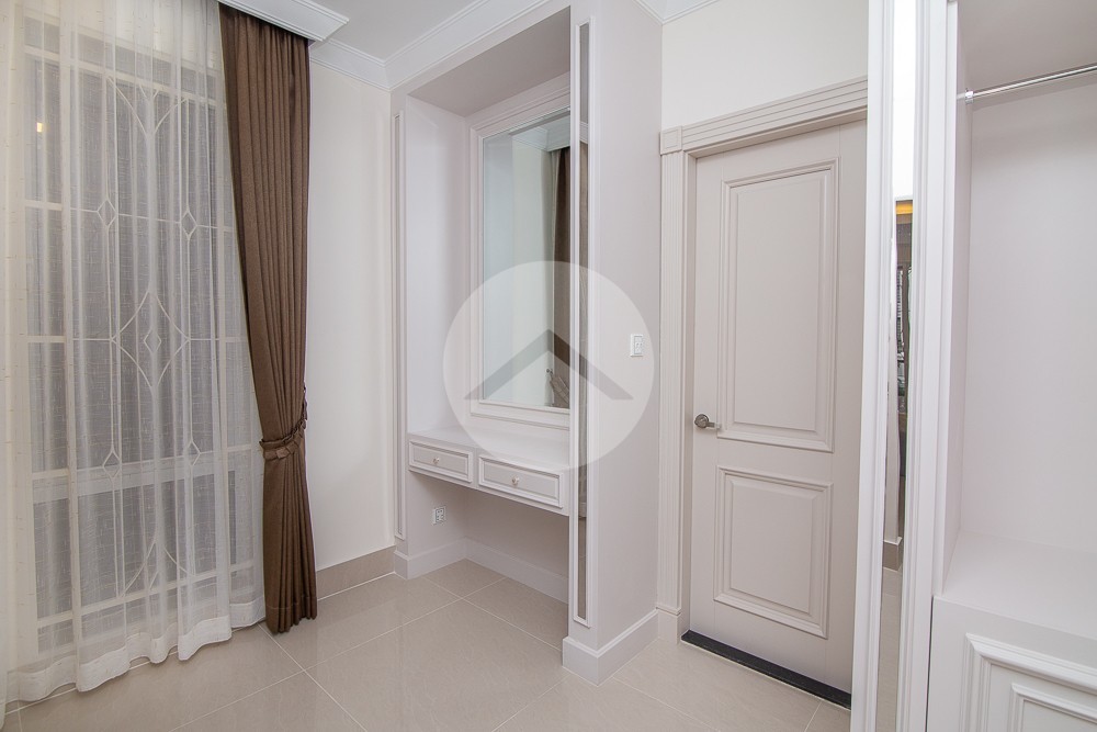 6 Bedroom Villa For Rent - Borey Penghuoth The Star Diamond, Chakangre Ler, Phnom Penh - Image 33