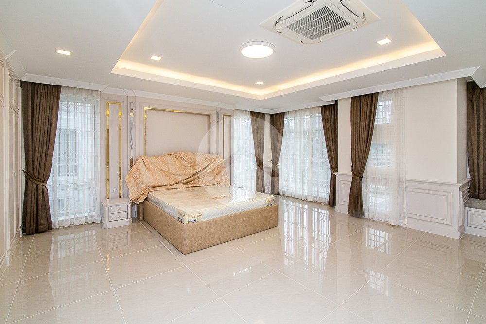 6 Bedroom Villa For Rent - Borey Penghuoth The Star Diamond, Chakangre Ler, Phnom Penh - Image 17