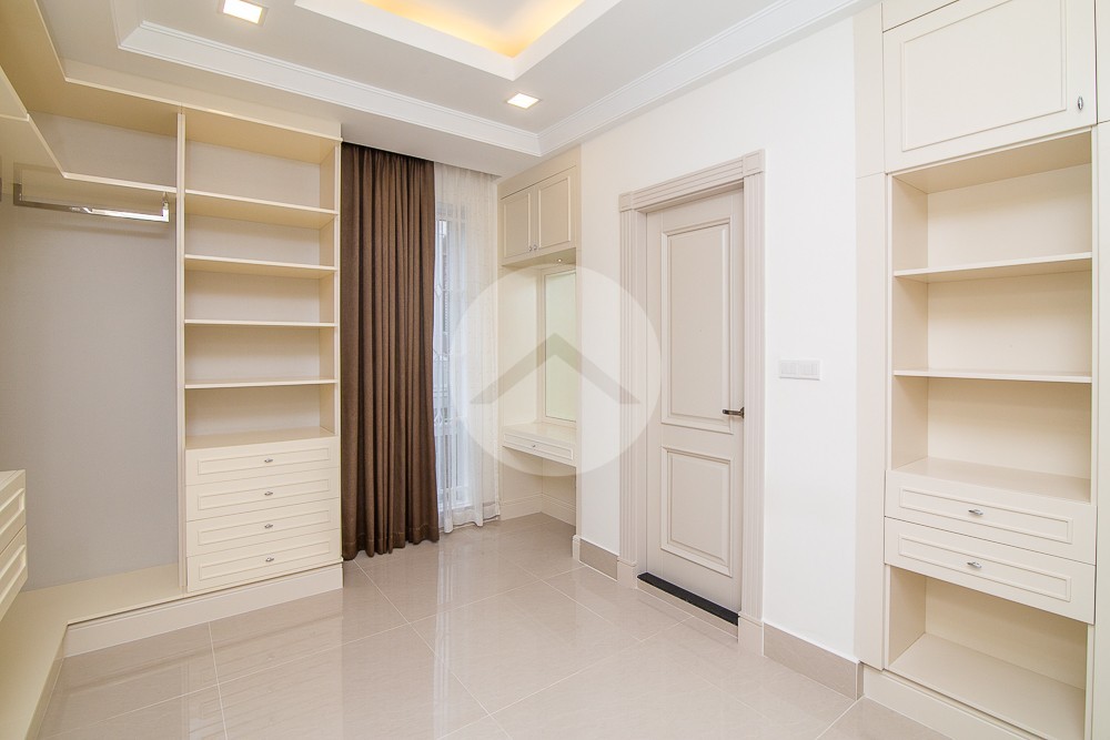 6 Bedroom Villa For Rent - Borey Penghuoth The Star Diamond, Chakangre Ler, Phnom Penh - Image 27