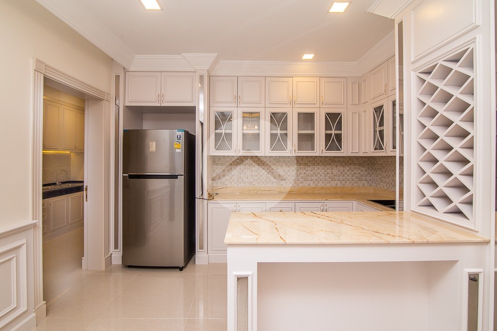 6 Bedroom Villa For Rent - Borey Penghuoth The Star Diamond, Chakangre Ler, Phnom Penh - Image 10