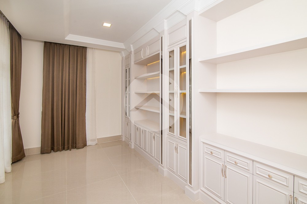 6 Bedroom Villa For Rent - Borey Penghuoth The Star Diamond, Chakangre Ler, Phnom Penh - Image 28