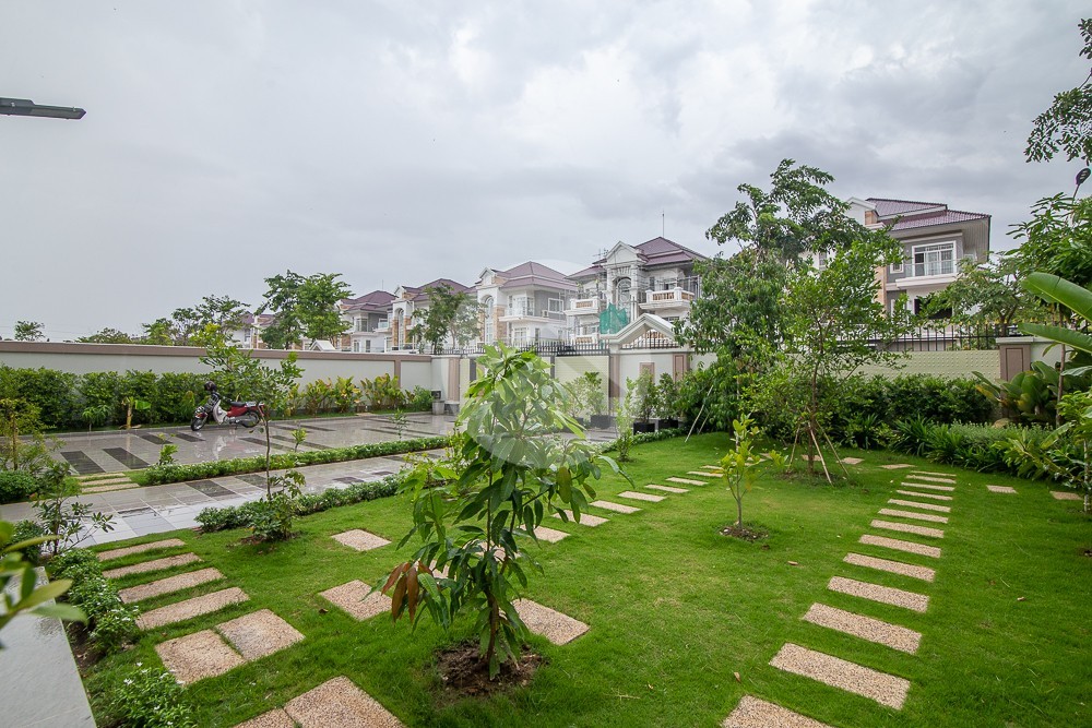 6 Bedroom Villa For Rent - Borey Penghuoth The Star Diamond, Chakangre Ler, Phnom Penh - Image 43
