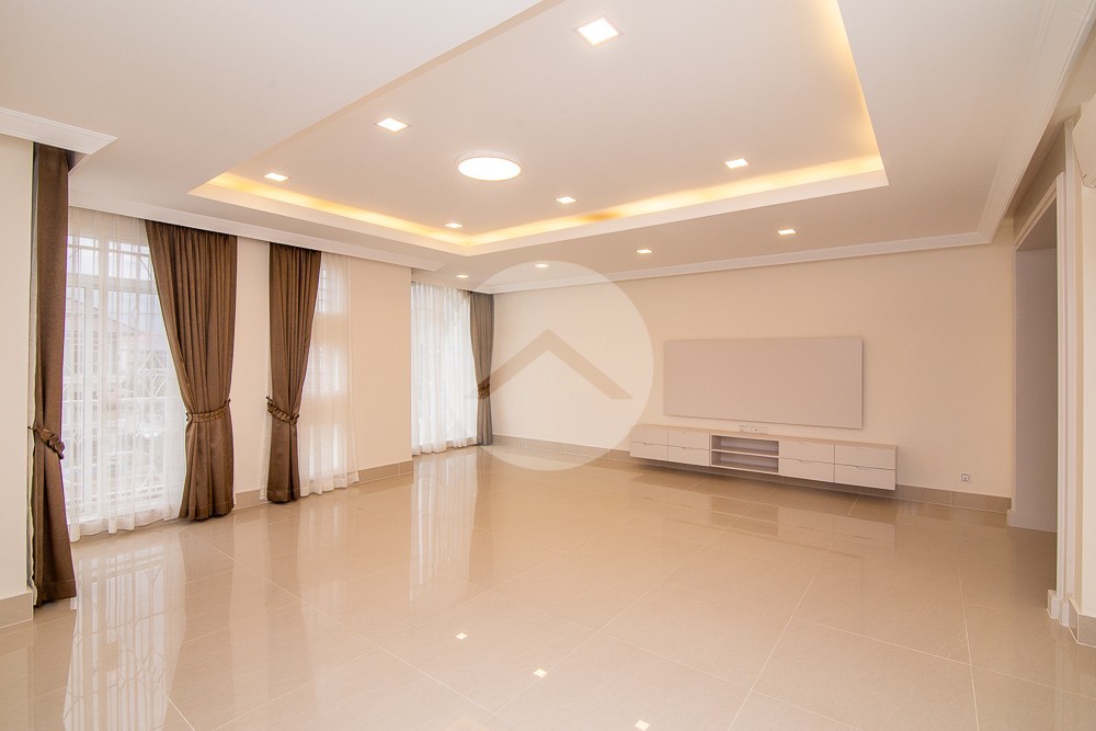 6 Bedroom Villa For Rent - Borey Penghuoth The Star Diamond, Chakangre Ler, Phnom Penh - Image 25