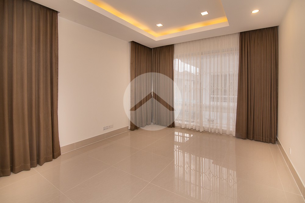 6 Bedroom Villa For Rent - Borey Penghuoth The Star Diamond, Chakangre Ler, Phnom Penh - Image 20