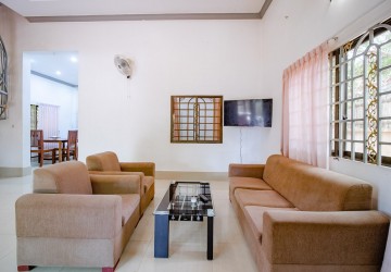 3 Bedroom House For Rent - Sala Kamreuk, Siem Reap thumbnail