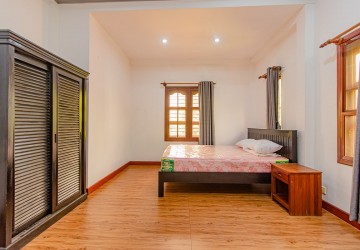 3 Bedroom House For Sale - Sala Kamreuk, Siem Reap thumbnail