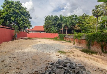   375 Sqm Residential Land For Sale - Svay Dangkum, Siem Reap thumbnail