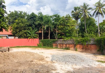   375 Sqm Residential Land For Sale - Svay Dangkum, Siem Reap thumbnail