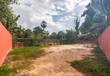   375 Sqm Residential Land For Sale - Svay Dangkum, Siem Reap thumbnail