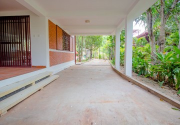 3 Bedroom Villa For Rent - Slor Kram, Siem Reap thumbnail