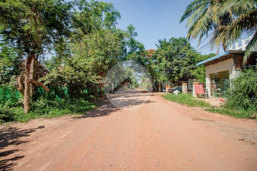 1100 Sqm Commercial Land For Sale - Slor Kram, Siem Reap