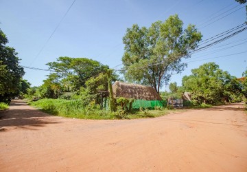 1100 Sqm Commercial Land For Sale - Slor Kram, Siem Reap thumbnail