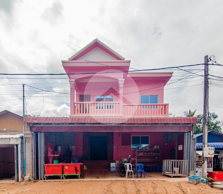 6 Bedroom Shophouse For Sale - Slor Kram, Siem Reap