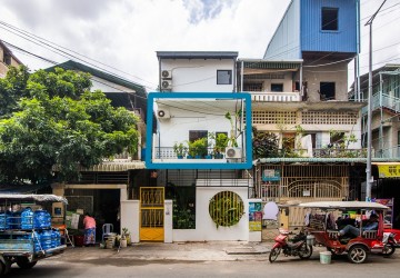 2 Bedroom Renovated Apartment For Rent - Beoung Raing, Phnom Penh thumbnail